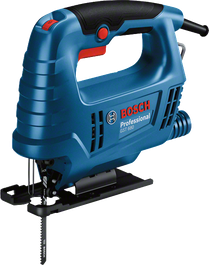 Bosch GST 680 曲线锯可进行精确的曲线切割。.