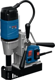BoschGBM 38 HD 磁力钻，配备大功率电机。