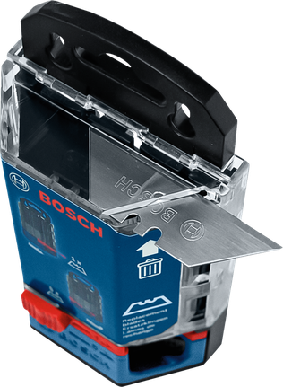 金属刀片分配器，可看到替换刀片向外伸出。